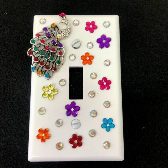 💕2/$25💕 Peacock Light Switch Plate Cover Handcrafted - Picture 1 of 1